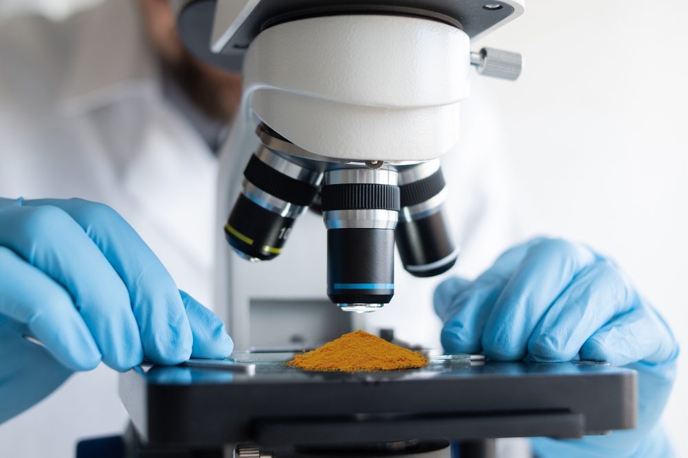 החוקרים מזהירים: צמח המרפא הפופולרי ביותר נספג בצורה הגרועה ביותר